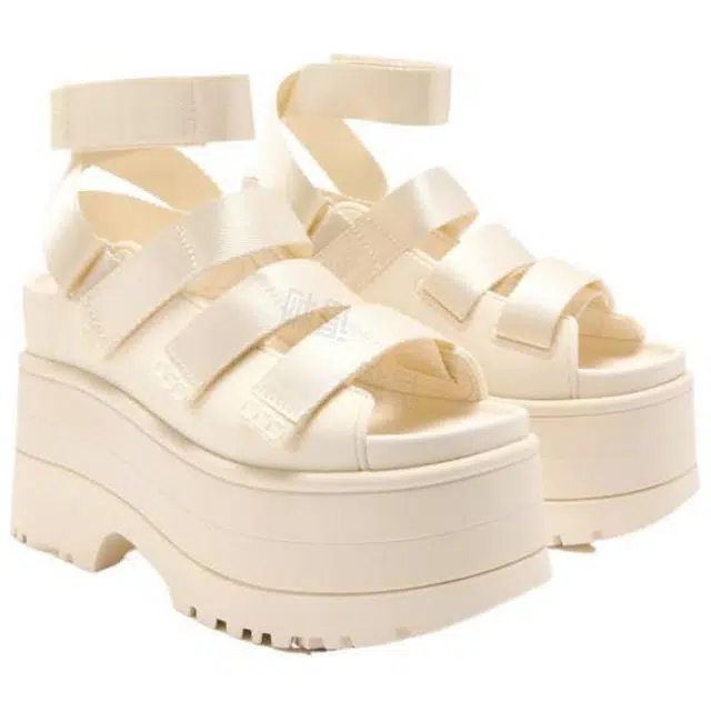 UGG Goldenrise 7.5cm