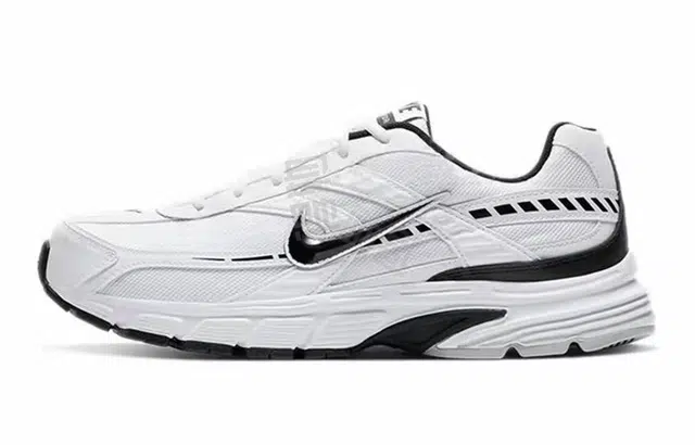 Nike Initiator