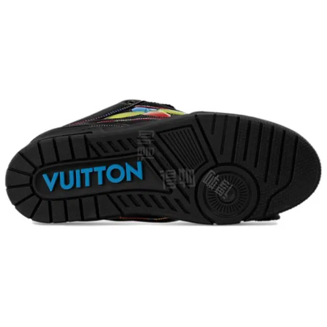 LOUIS VUITTON Skate
