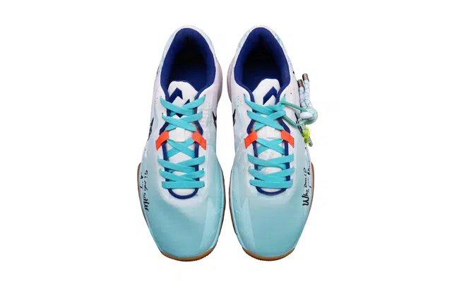 Nike Precision 6