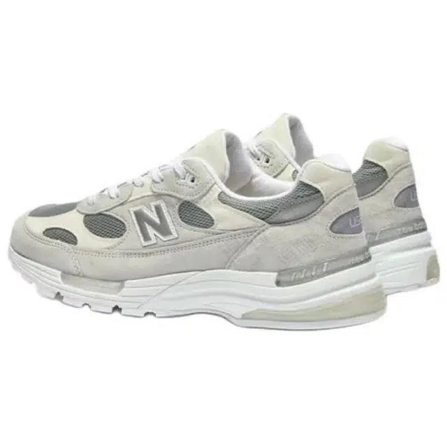 New Balance NB 992