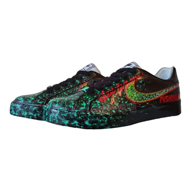 Nike Court Royale 2