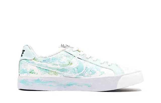 Nike Court Royale 2