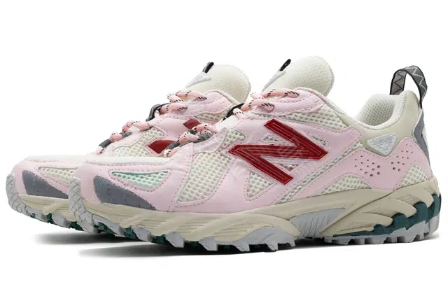 New Balance 610T WS