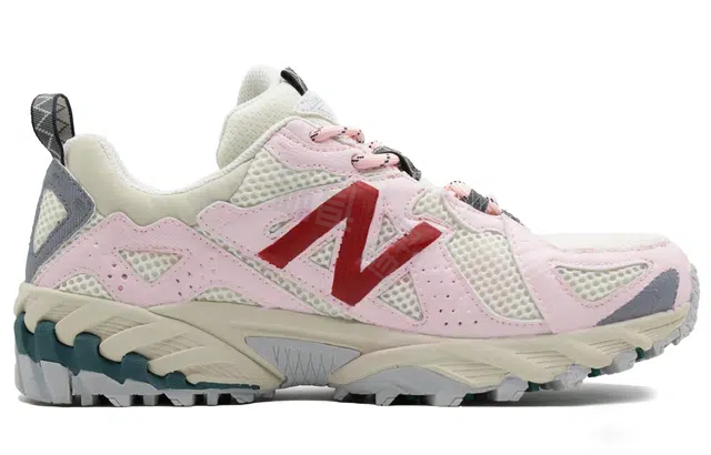 New Balance 610T WS