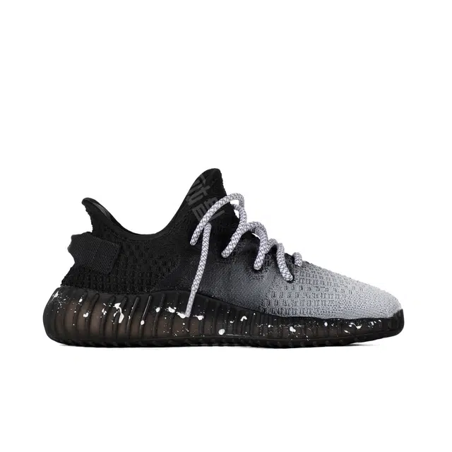 adidas Yeezy Boost 350 V2