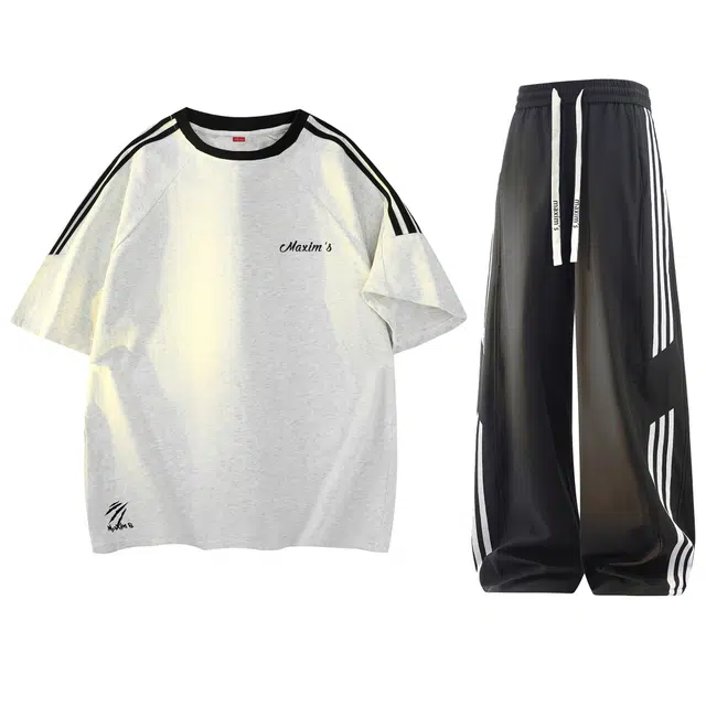 maxim's de paris logo