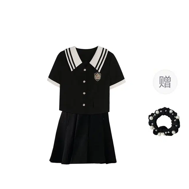 雾闪闪 大码时尚英伦学院风显瘦撞色短袖上衣百褶半身裙裙装套装 女款