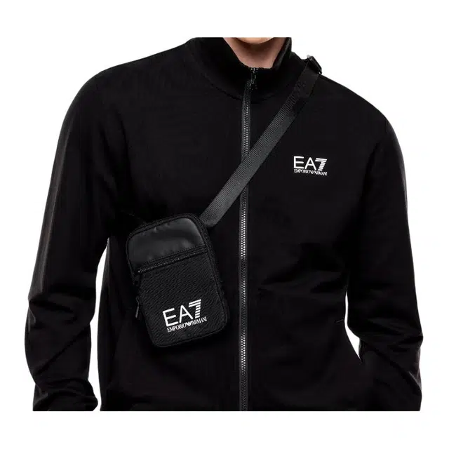 EMPORIO ARMANI LOGO