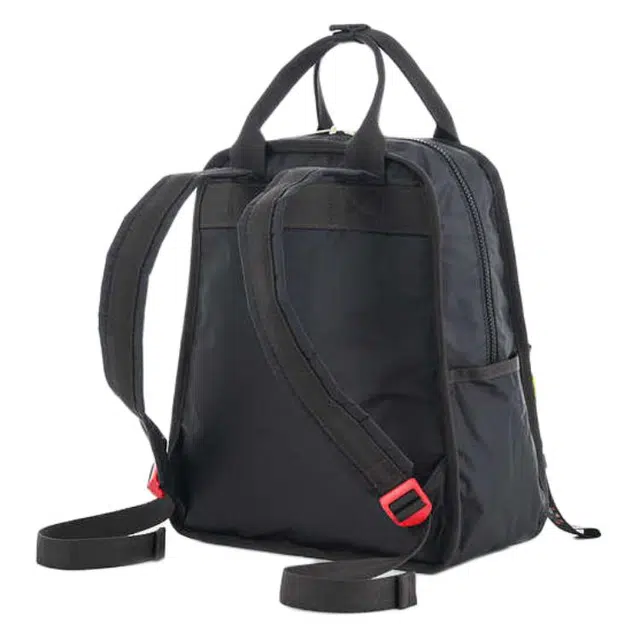 LeSportsac