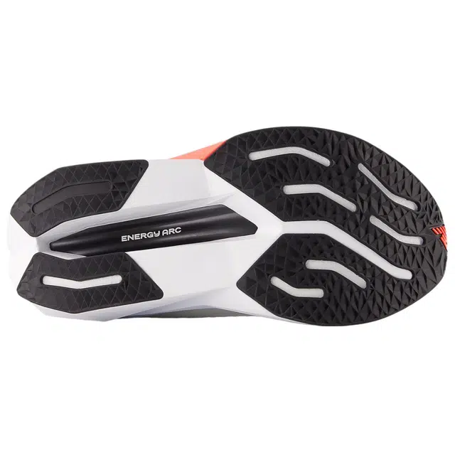 New Balance FuelCell SuperComp Trainer v3 WMNS