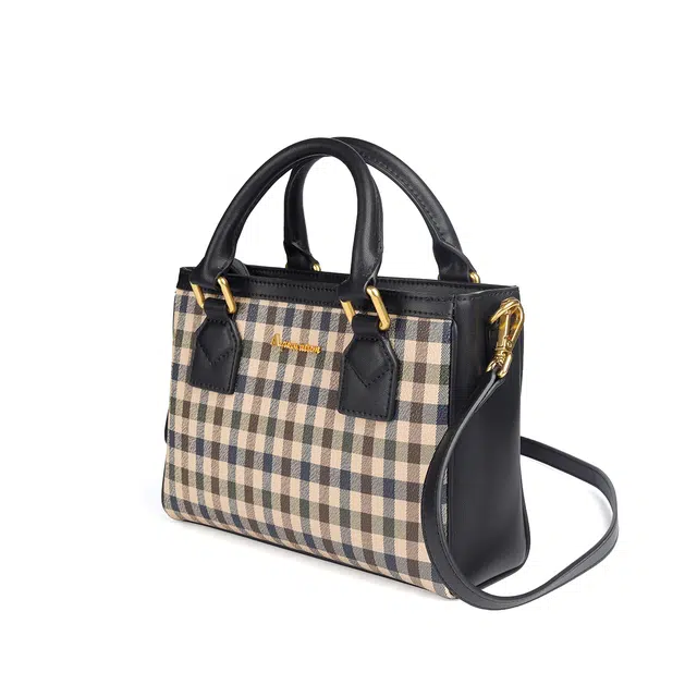 AQUASCUTUM PVC