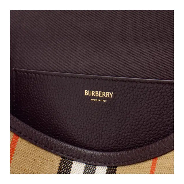 Burberry Highlands