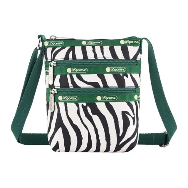 LeSportsac