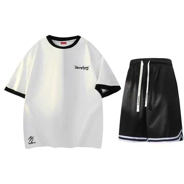 maxim's de paris logo