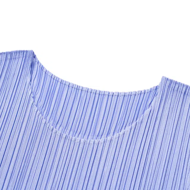 PLEATS PLEASE ISSEY MIYAKE SS23