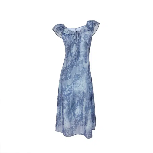 敲模女孩 法式慵懒风韩系显白小飞袖系带设计感显瘦度假风 短袖连衣裙 女款