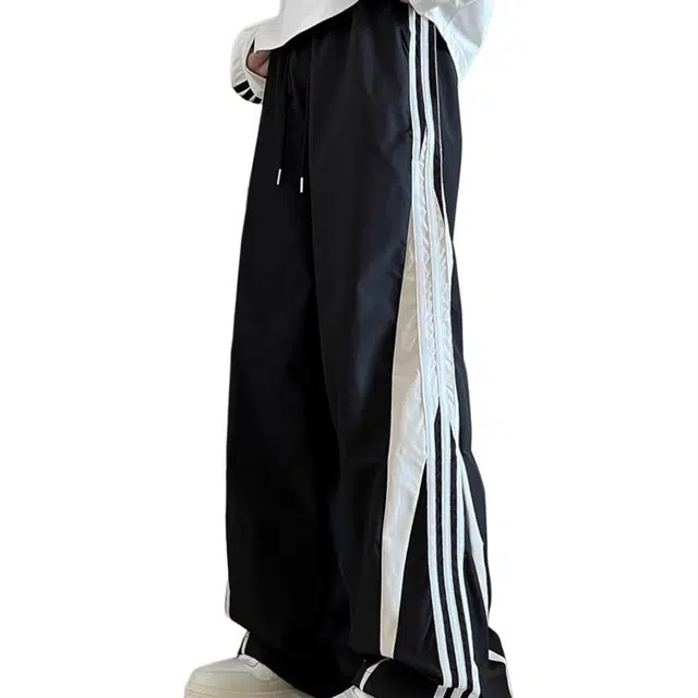 沐诚阳译 美式拼接三条杠运动阔腿裤潮牌复古宽松撞色休闲裤 男款