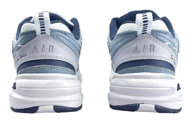 Nike Air Monarch 4