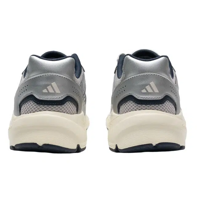 adidas CRAZYCHAOS 2000