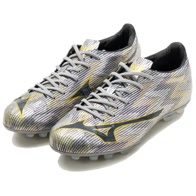 Mizuno alpha 2