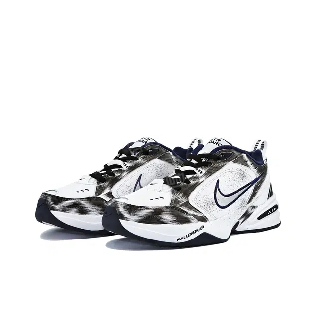 Nike Air Monarch 4