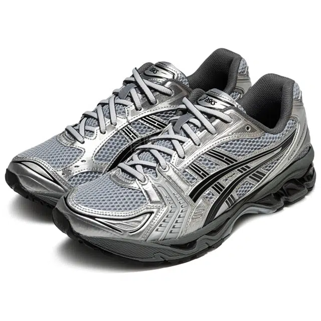 URBAN RESEARCH x Asics Gel-Kayano 14