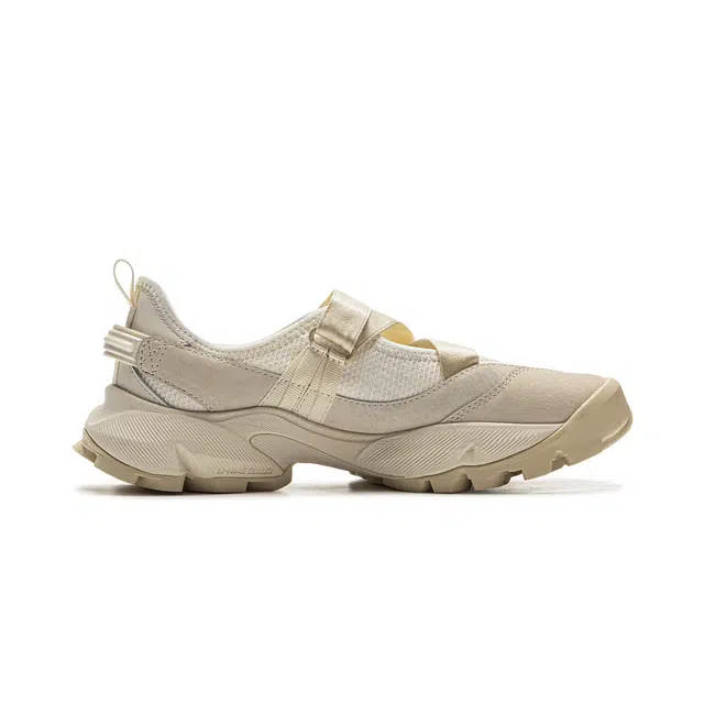 中国李宁 潮流舒适 减震回弹 低帮 生活休闲鞋 女款 米棕色