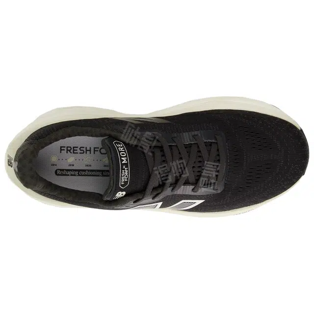 New Balance Fresh Foam X More v5