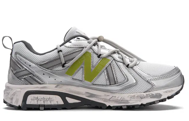New Balance NB 410 V8 "Bubble" Y2K