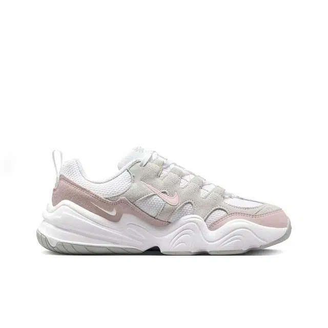 Nike Tech Hera