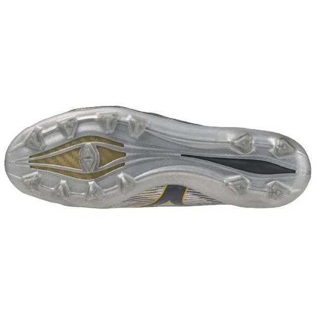 Mizuno alpha 2