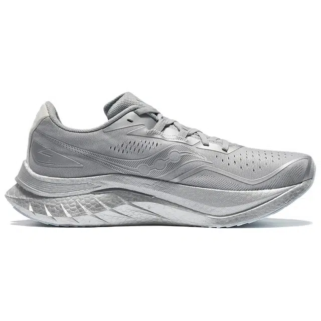 Saucony Endorphin Speed 4