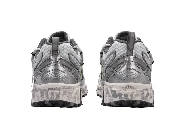 New Balance NB 410 V8 "Bubble" Y2K