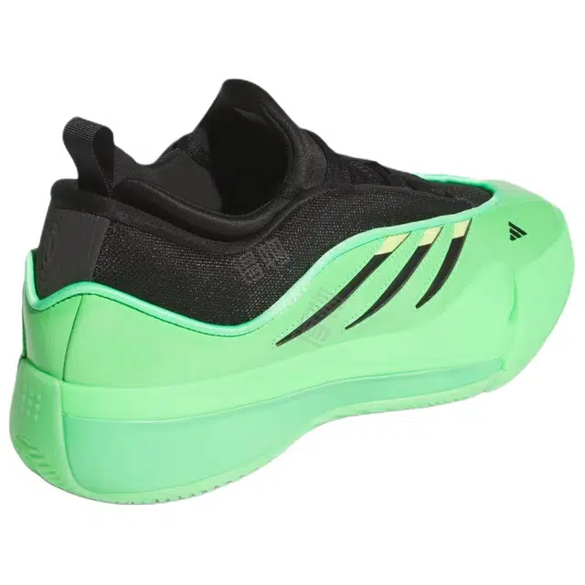 adidas Dame 9