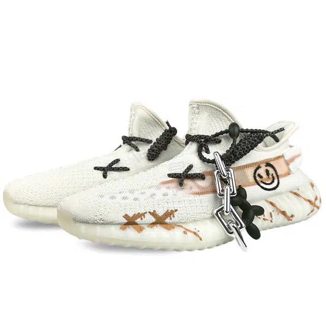 adidas Yeezy Boost 350 V2