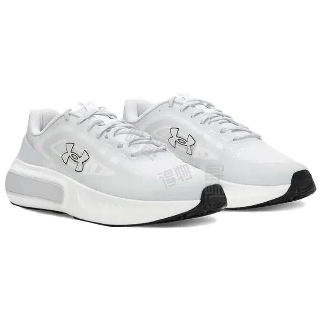 Under Armour Phantom 4