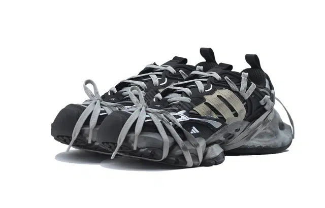 adidas XLG Runner Deluxe