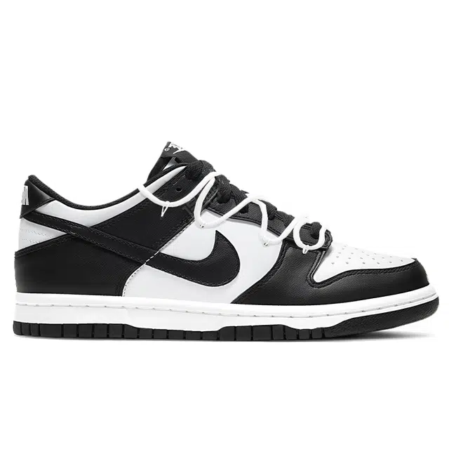 Nike Dunk "WhiteBlack"