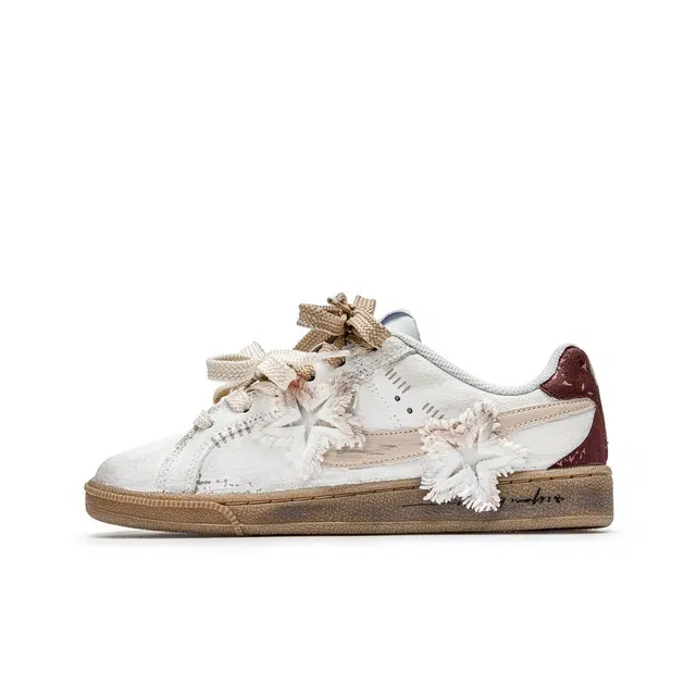 Nike Court Royale 2