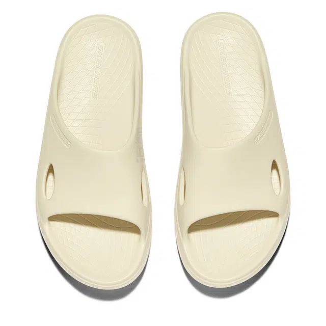 Skechers Foamies