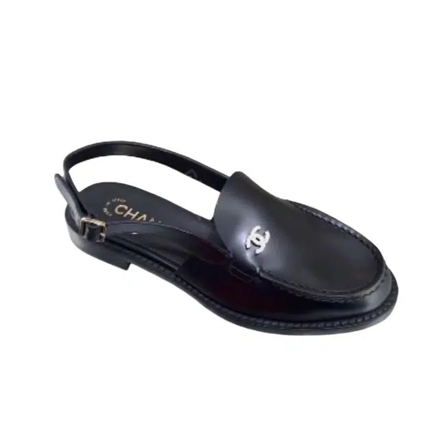 CHANEL 25P