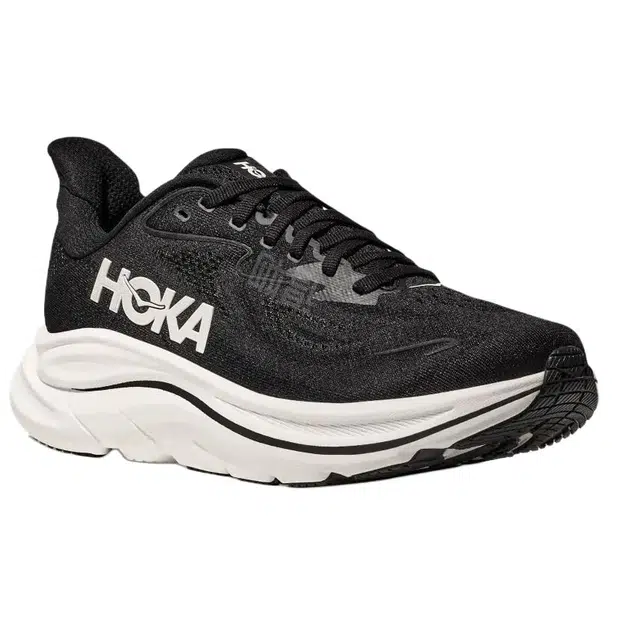 HOKA ONE ONE CLIFTON 10