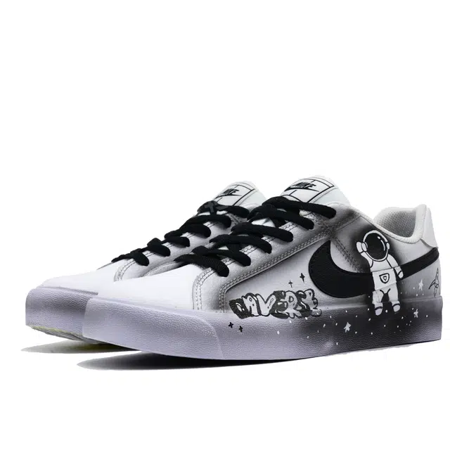 Nike Court Royale AC