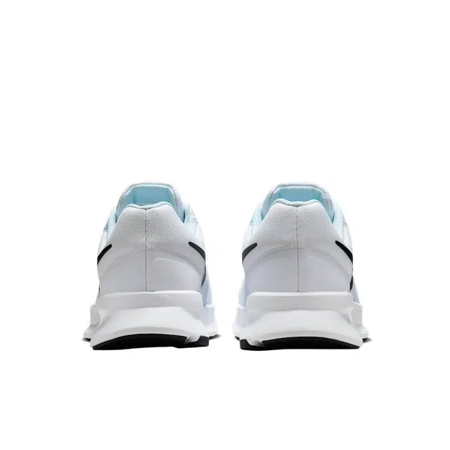 Nike Run Swift 3