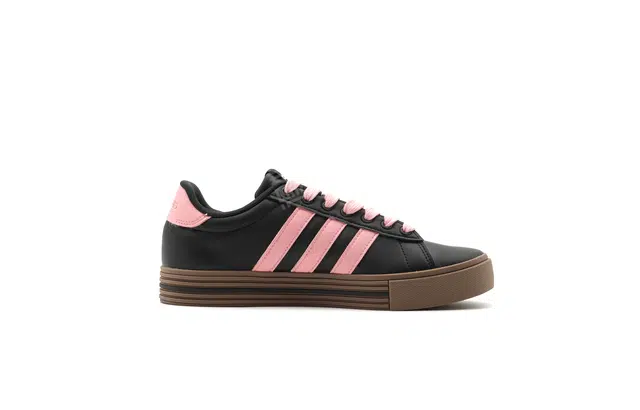 adidas Daily 4.0