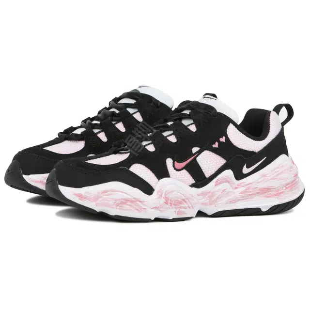 Nike Tech Hera