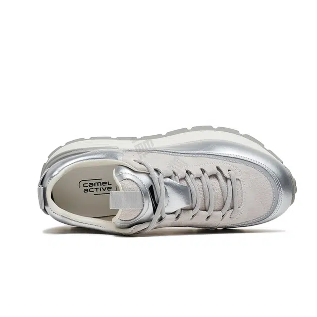 CAMEL ACTIVE