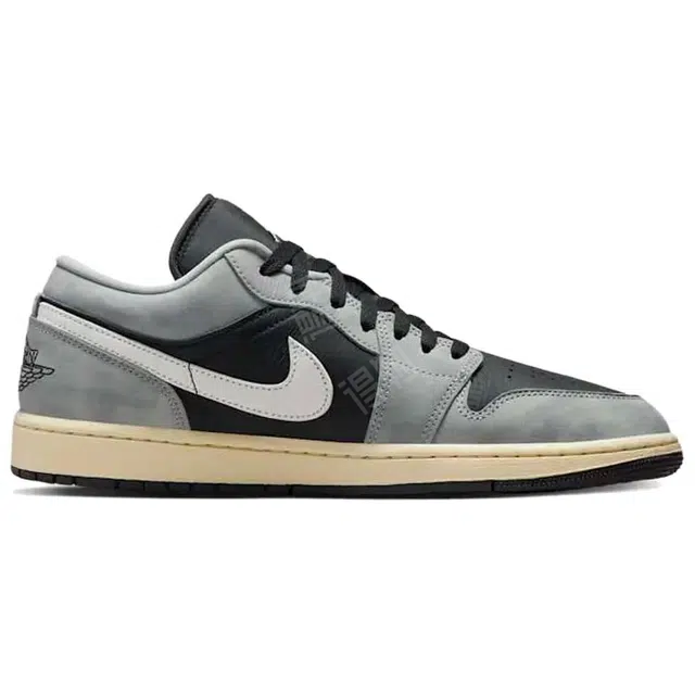 Jordan Air Jordan 1 Low"Light Smoke Grey"
