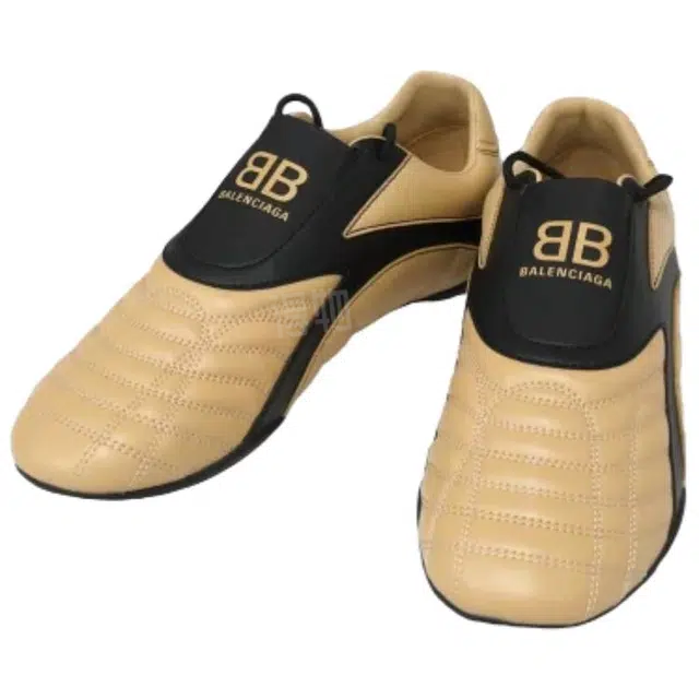 Balenciaga Zen
